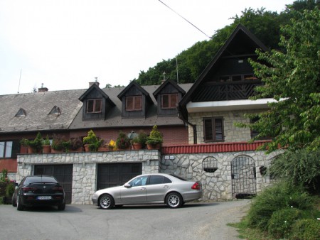 okná s okenicami RD